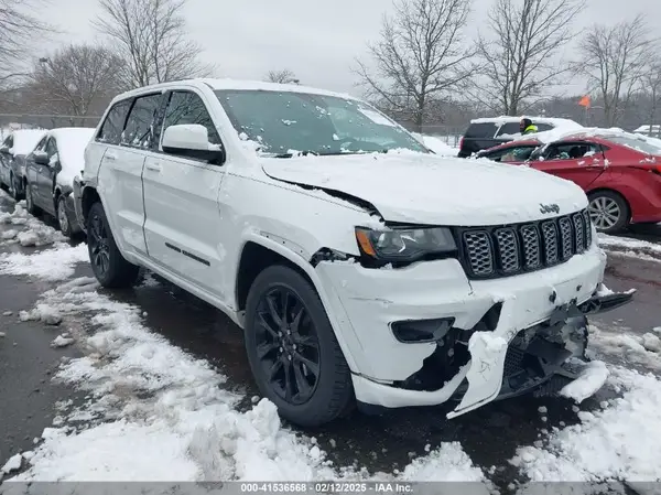 1C4RJFAG2HC951071 2017 JEEP GRAND CHEROKEE - Image 1