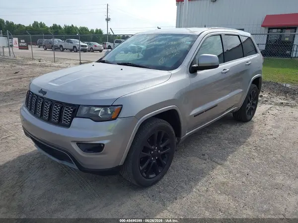 1C4RJFAG2JC122040 2018 JEEP GRAND CHEROKEE - Image 2