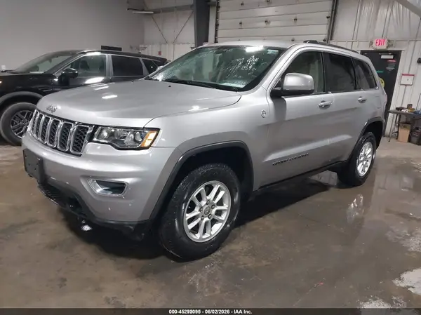 1C4RJFAG2JC146922 2018 JEEP GRAND CHEROKEE - Image 2