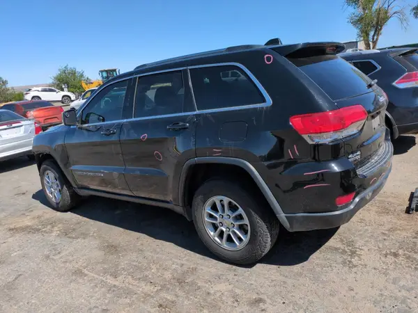 1C4RJFAG2JC148282 2018 JEEP GRAND CHEROKEE - Image 2