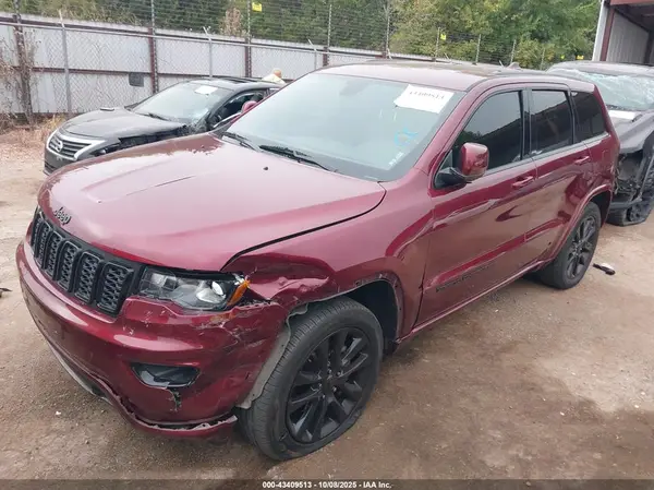 1C4RJFAG2JC152963 2018 JEEP GRAND CHEROKEE - Image 2