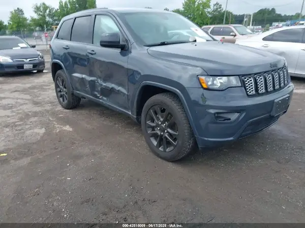 1C4RJFAG2JC180780 2018 JEEP GRAND CHEROKEE - Image 1