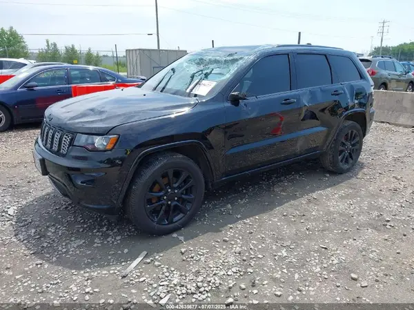 1C4RJFAG2JC202728 2018 JEEP GRAND CHEROKEE - Image 2