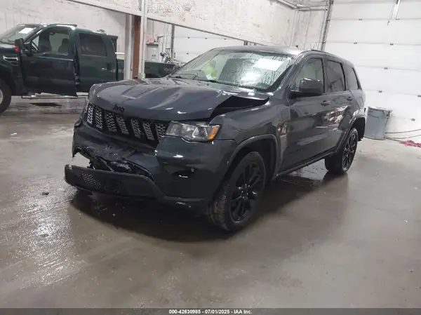 1C4RJFAG2JC203541 2018 JEEP GRAND CHEROKEE - Image 2