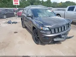 1C4RJFAG2JC211719 2018 JEEP GRAND CHEROKEE