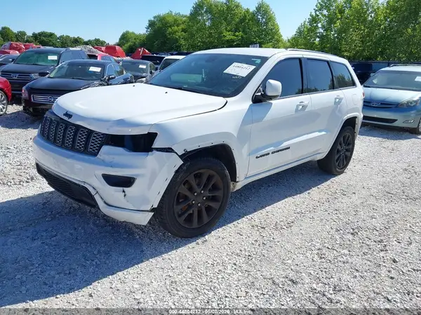 1C4RJFAG2JC220629 2018 JEEP GRAND CHEROKEE - Image 2
