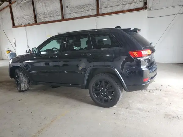 1C4RJFAG2JC244364 2018 JEEP GRAND CHEROKEE - Image 2