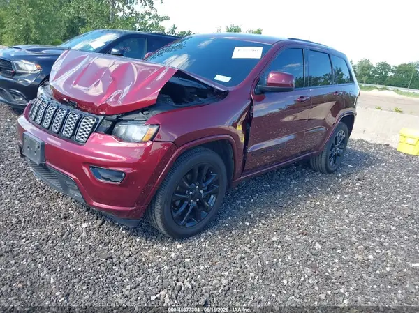 1C4RJFAG2JC263304 2018 JEEP GRAND CHEROKEE - Image 2