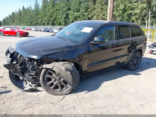 1C4RJFAG2JC264565 2018 JEEP GRAND CHEROKEE - Image 2