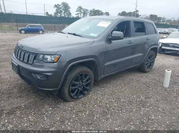 1C4RJFAG2JC296920 2018 JEEP GRAND CHEROKEE - Image 2