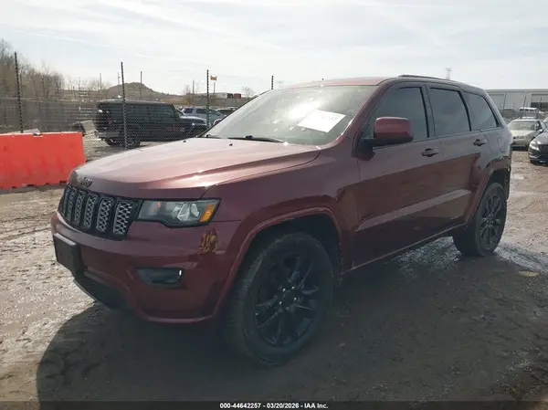1C4RJFAG2JC298358 2018 JEEP GRAND CHEROKEE - Image 2