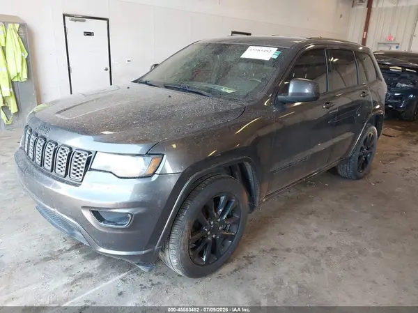 1C4RJFAG2JC338051 2018 JEEP GRAND CHEROKEE - Image 2