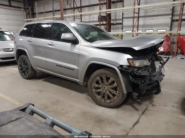 1C4RJFAG2JC376394 2018 JEEP GRAND CHEROKEE - Image 1