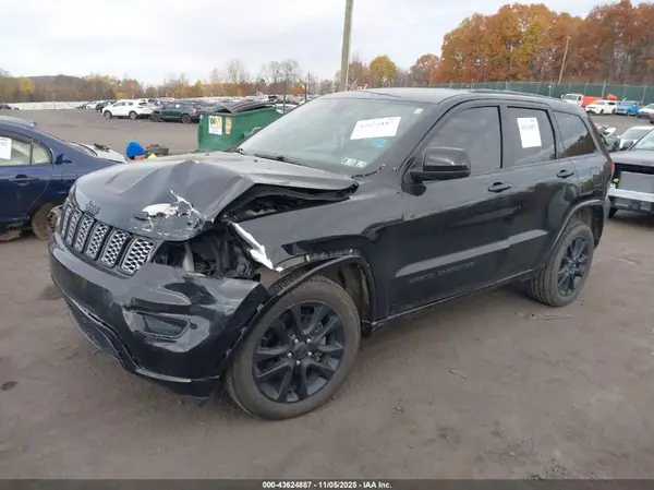 1C4RJFAG2JC390389 2018 JEEP GRAND CHEROKEE - Image 2