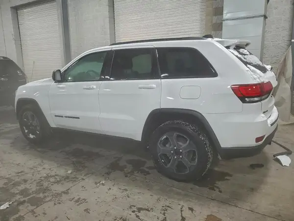 1C4RJFAG2JC406283 2018 JEEP GRAND CHEROKEE - Image 2