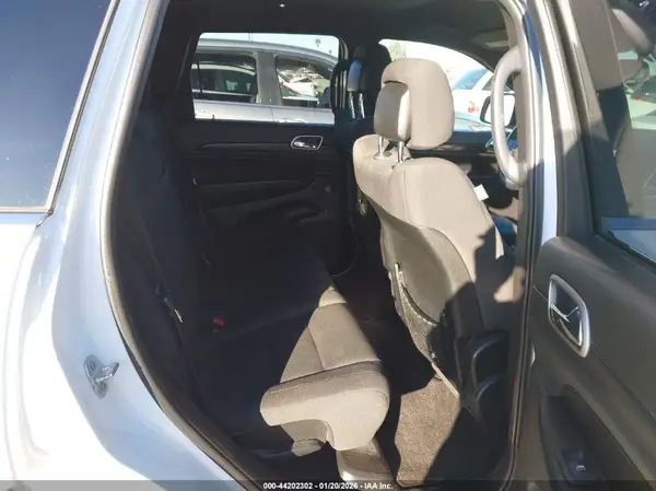 1C4RJFAG2JC410057 2018 JEEP GRAND CHEROKEE - Image 8