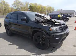 1C4RJFAG2JC477922 2018 JEEP GRAND CHEROKEE