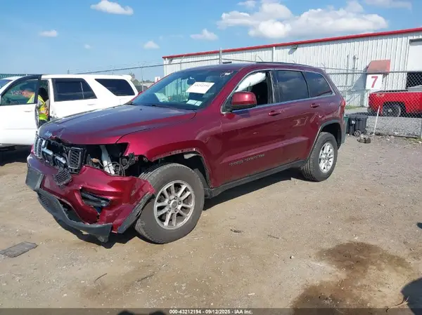 1C4RJFAG2JC479833 2018 JEEP GRAND CHEROKEE - Image 2