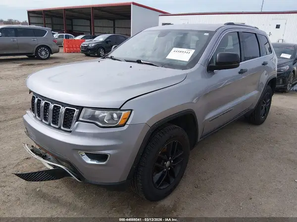 1C4RJFAG2JC507484 2018 JEEP GRAND CHEROKEE - Image 2