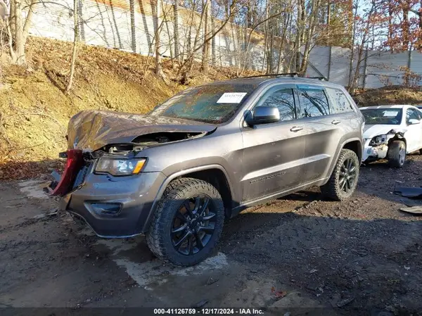 1C4RJFAG2KC588911 2019 JEEP GRAND CHEROKEE - Image 2