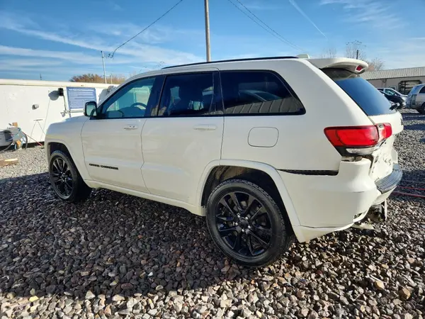 1C4RJFAG2KC592585 2019 JEEP GRAND CHEROKEE - Image 2