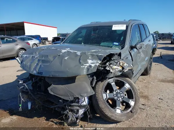 1C4RJFAG2KC611457 2019 JEEP GRAND CHEROKEE - Image 2