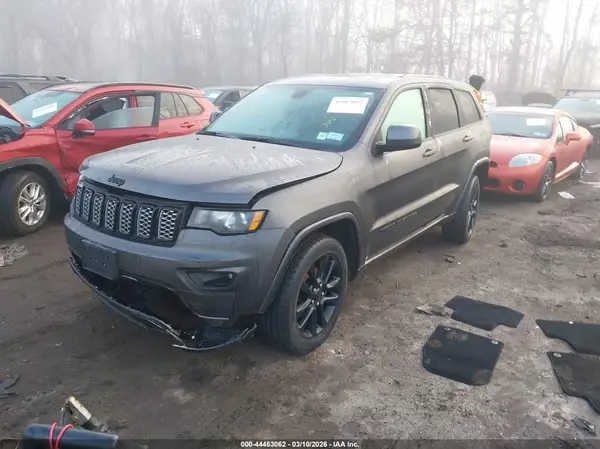 1C4RJFAG2KC710134 2019 JEEP GRAND CHEROKEE - Image 2