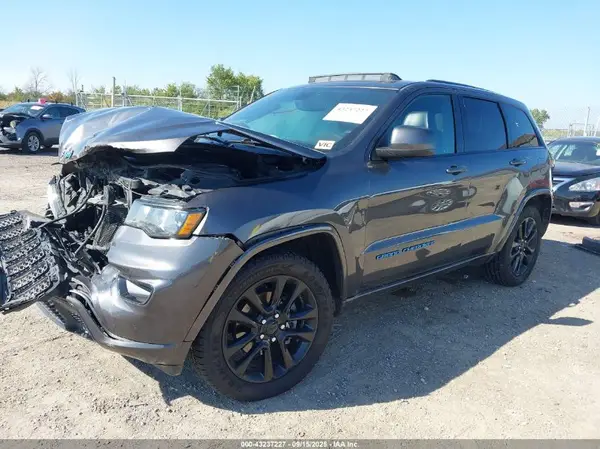 1C4RJFAG2LC178787 2020 JEEP GRAND CHEROKEE - Image 2