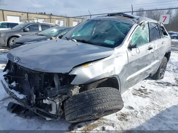 1C4RJFAG2LC208757 2020 JEEP GRAND CHEROKEE - Image 2