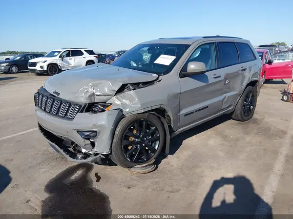 1C4RJFAG2LC239460 2020 JEEP GRAND CHEROKEE - Image 2