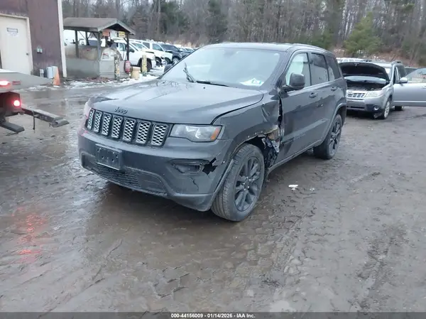 1C4RJFAG2LC331569 2020 JEEP GRAND CHEROKEE - Image 2