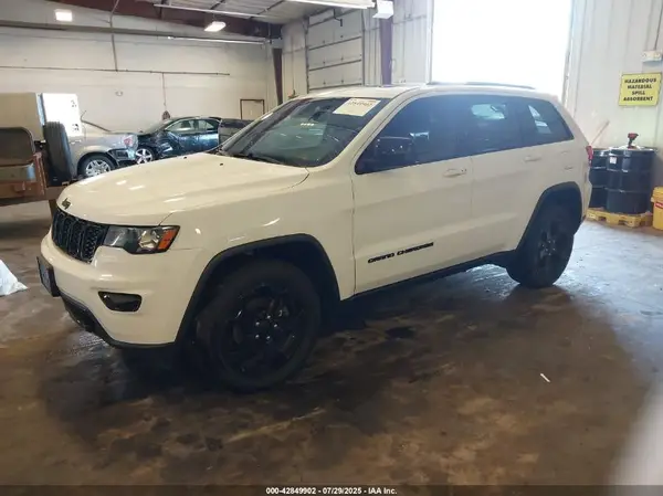 1C4RJFAG2LC380304 2020 JEEP GRAND CHEROKEE - Image 2
