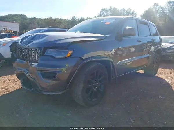 1C4RJFAG2LC398222 2020 JEEP GRAND CHEROKEE - Image 2