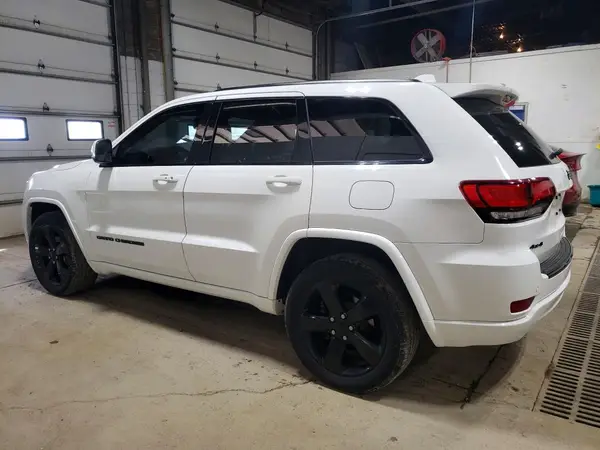 1C4RJFAG3HC701807 2017 JEEP GRAND CHEROKEE - Image 2