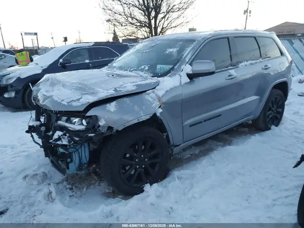 1C4RJFAG3HC738680 2017 JEEP GRAND CHEROKEE - Image 2