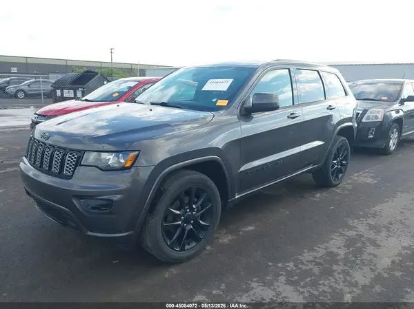 1C4RJFAG3HC767953 2017 JEEP GRAND CHEROKEE - Image 2