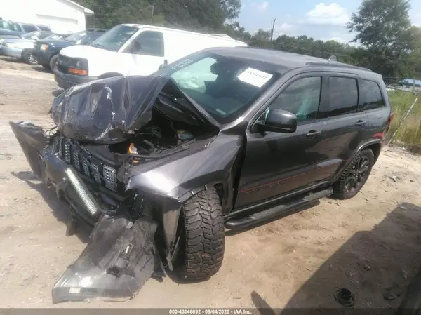 1C4RJFAG3HC786180 2017 JEEP GRAND CHEROKEE - Image 2
