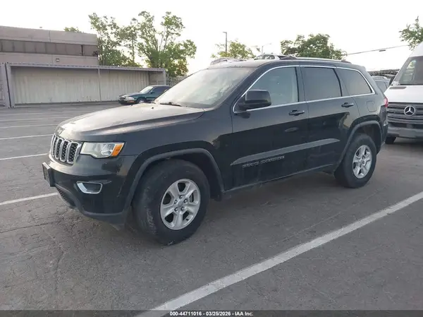 1C4RJFAG3HC872220 2017 JEEP GRAND CHEROKEE - Image 2