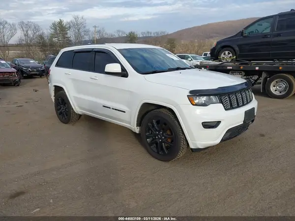 1C4RJFAG3JC106428 2018 JEEP GRAND CHEROKEE - Image 1
