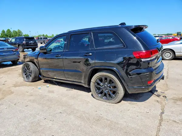 1C4RJFAG3JC122855 2018 JEEP GRAND CHEROKEE - Image 2