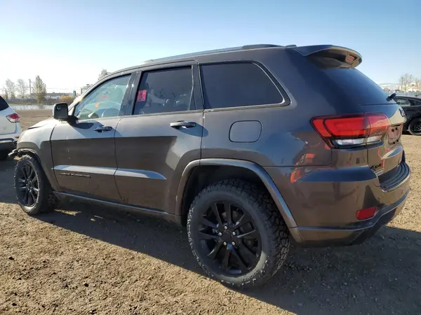 1C4RJFAG3JC130051 2018 JEEP GRAND CHEROKEE - Image 2