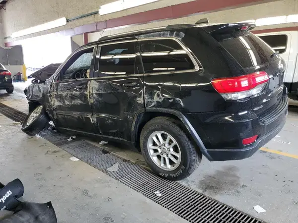 1C4RJFAG3JC147741 2018 JEEP GRAND CHEROKEE - Image 2