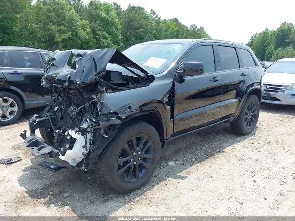 1C4RJFAG3JC175197 2018 JEEP GRAND CHEROKEE - Image 2
