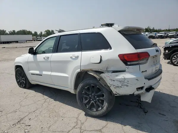 1C4RJFAG3JC178018 2018 JEEP GRAND CHEROKEE - Image 2