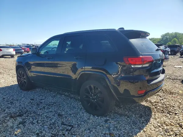 1C4RJFAG3JC203371 2018 JEEP GRAND CHEROKEE - Image 2