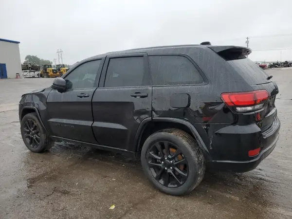 1C4RJFAG3JC203757 2018 JEEP GRAND CHEROKEE - Image 2