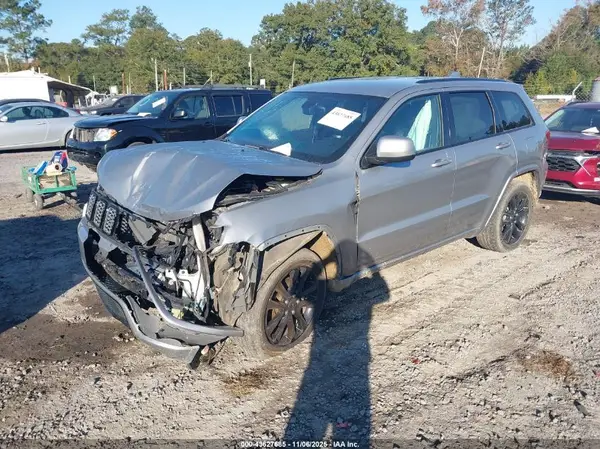 1C4RJFAG3JC214371 2018 JEEP GRAND CHEROKEE - Image 2