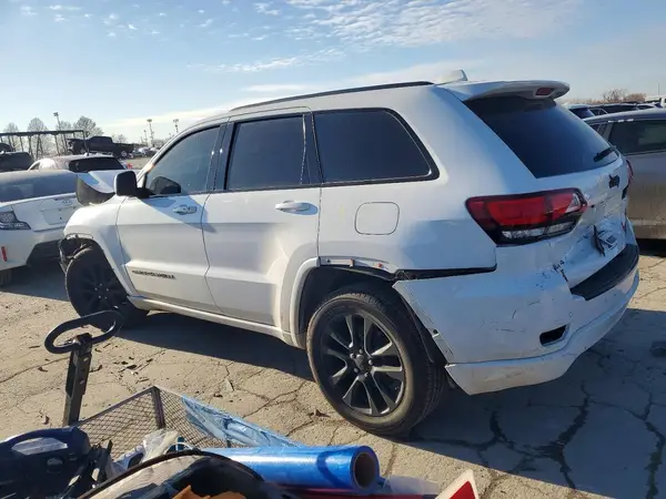 1C4RJFAG3JC227430 2018 JEEP GRAND CHEROKEE - Image 2