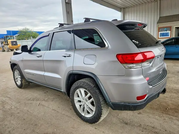 1C4RJFAG3JC236516 2018 JEEP GRAND CHEROKEE - Image 2