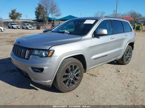 1C4RJFAG3JC259049 2018 JEEP GRAND CHEROKEE - Image 2
